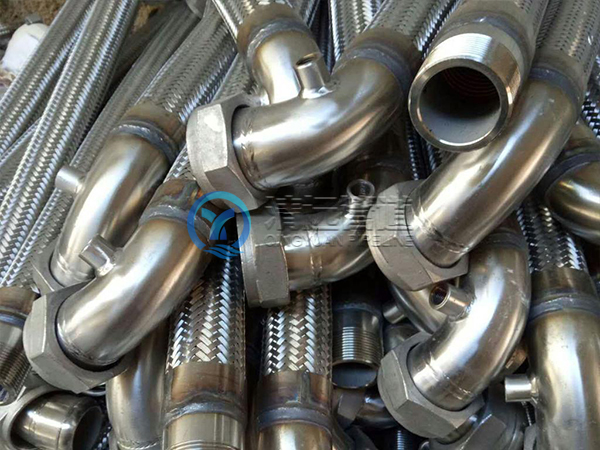 ���^����ܛ��